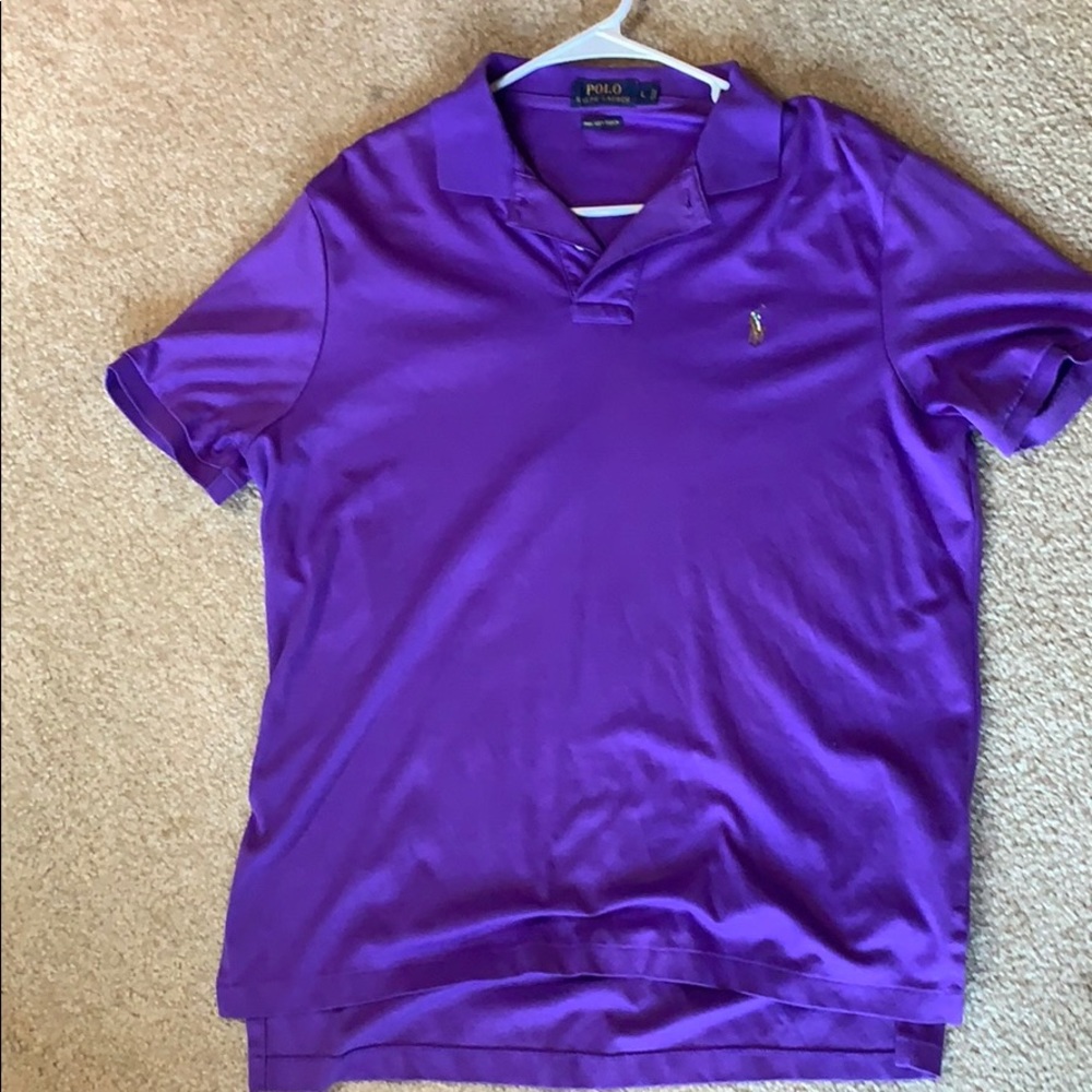 Men’s polo shirt size large